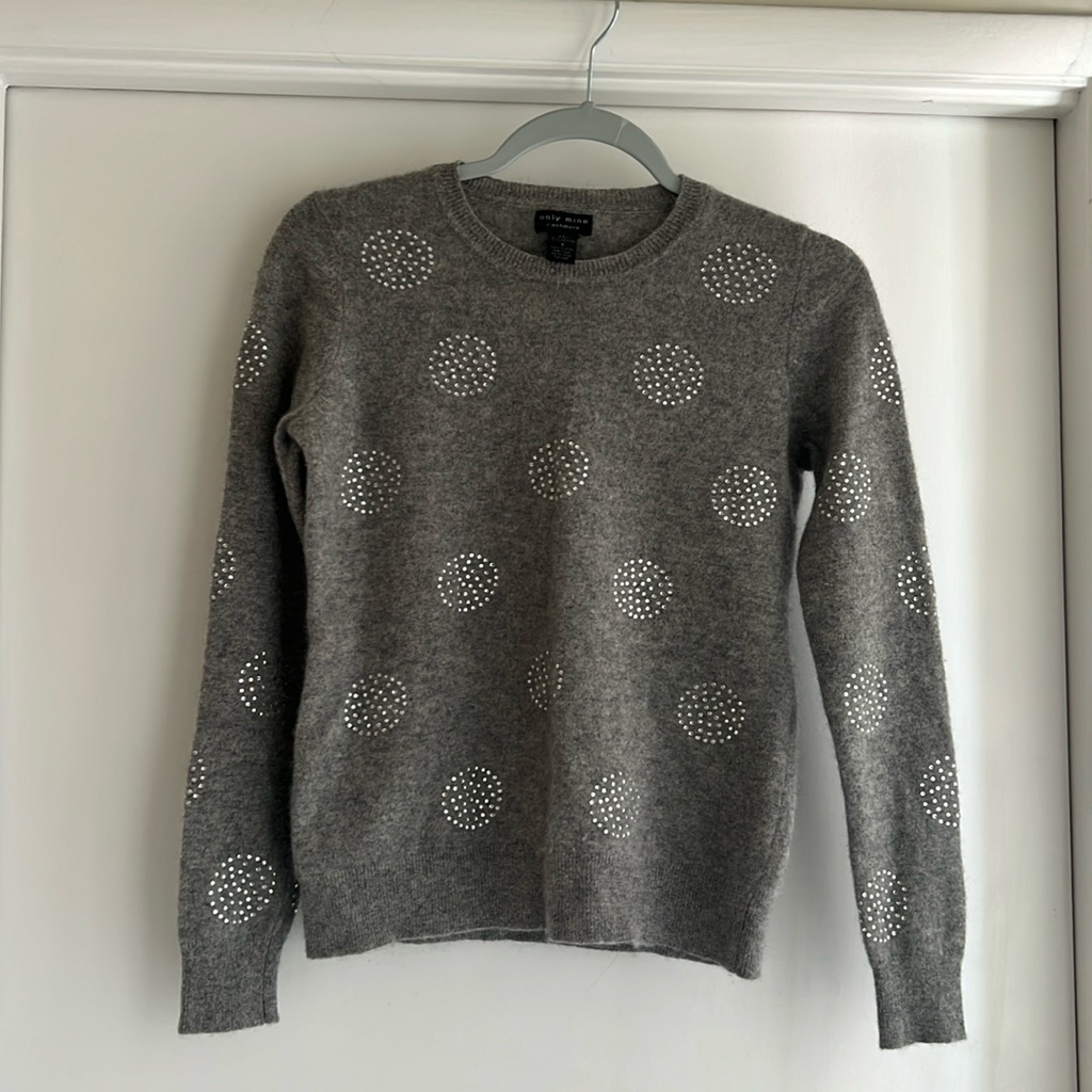 Nordstrom Only Mine 100% Cashmere Sweater Gray Long Sleeve Round Neck Rhinestone